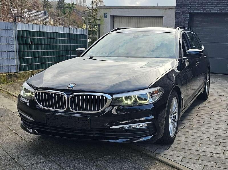Gebraucht BMW 520 190 PS (139 kW) 2018 Schwarz ii Kombi