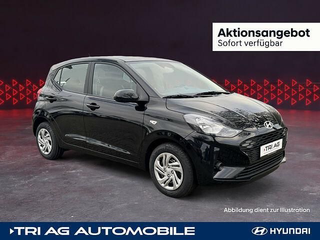 Gebraucht Hyundai i10 Select 63 PS (46 kW) 2024 Phantom black / met Kleinwagen
