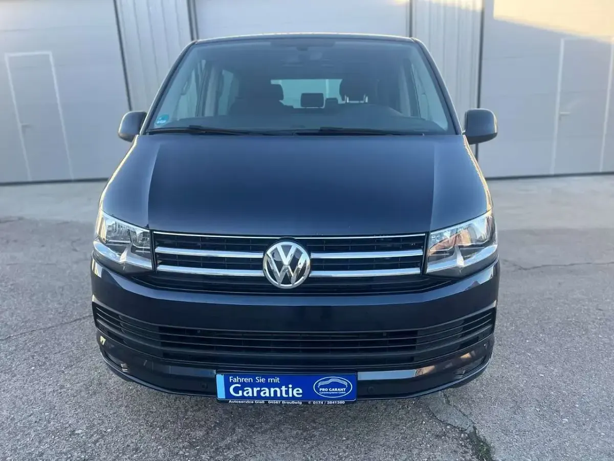 Gebraucht VW Multivan 204 PS (150 kW) 2016 Blau Van / Kleinbus