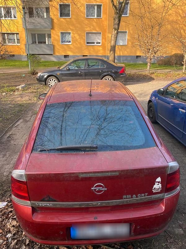Gebraucht Opel Vectra 105 PS (77 kW) 2007 Rot Limousine