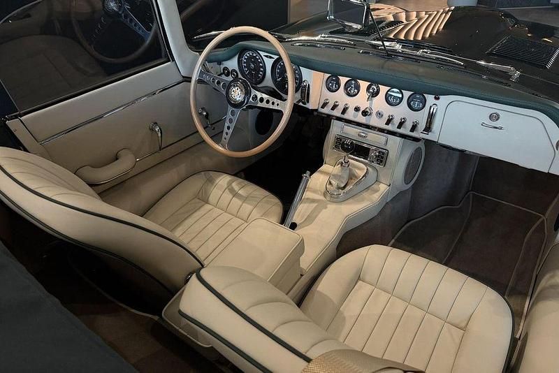 Gebraucht Jaguar E-Type 265 PS (194 kW) 1965 Grün Cabrio