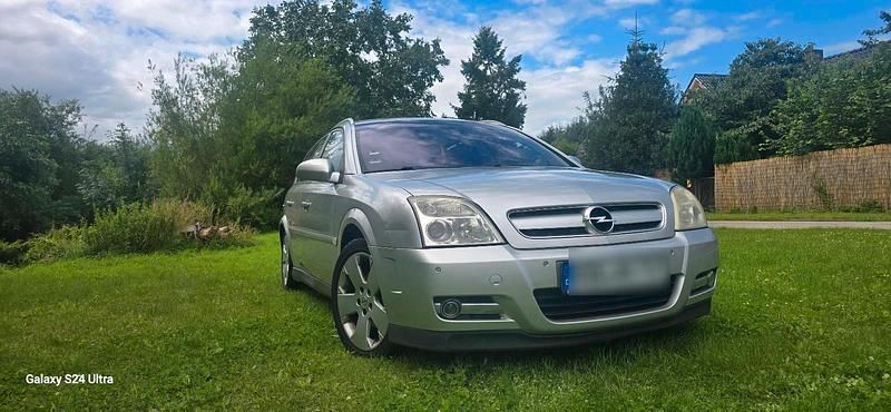 Silber Gebraucht 2004 Opel Signum Kombi | 1.599 € (Fairer Preis) - Bild 1/4