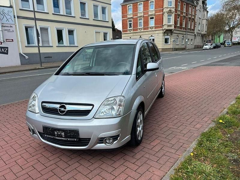 Gebraucht Opel Meriva Cosmo 105 PS (77 kW) 2007 Silber Van / Kleinbus