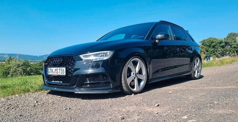 Schwarz Gebraucht 2016 Audi S3 Ambiente Limousine | 23.000 € (Guter Preis) - Bild 1/4