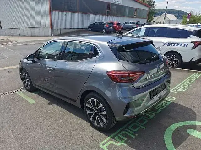 Gebraucht Mitsubishi Colt Intense 91 PS (66 kW) 2024 Achatgrau Kleinwagen