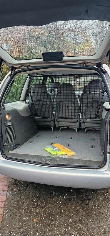 Gebraucht Ford Galaxy 145 PS (106 kW) 1999 Silber Van / Kleinbus