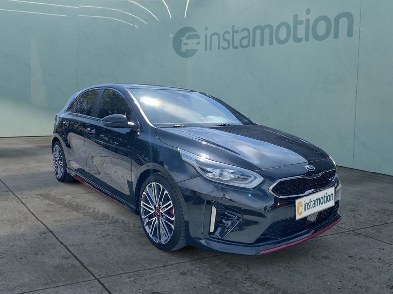 Schwarz Gebraucht 2021 Kia Ceed GT Limousine | 28.490 € (Etwas zu teuer) - Bild 1/4