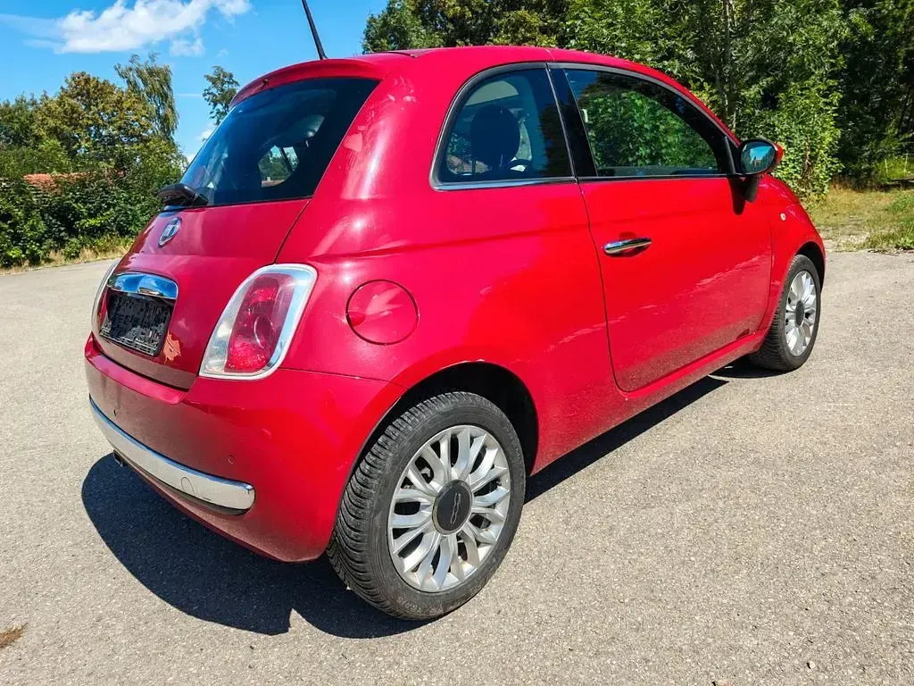 Gebraucht Fiat 500 Lounge 69 PS (50 kW) 2015 Rot Kleinwagen