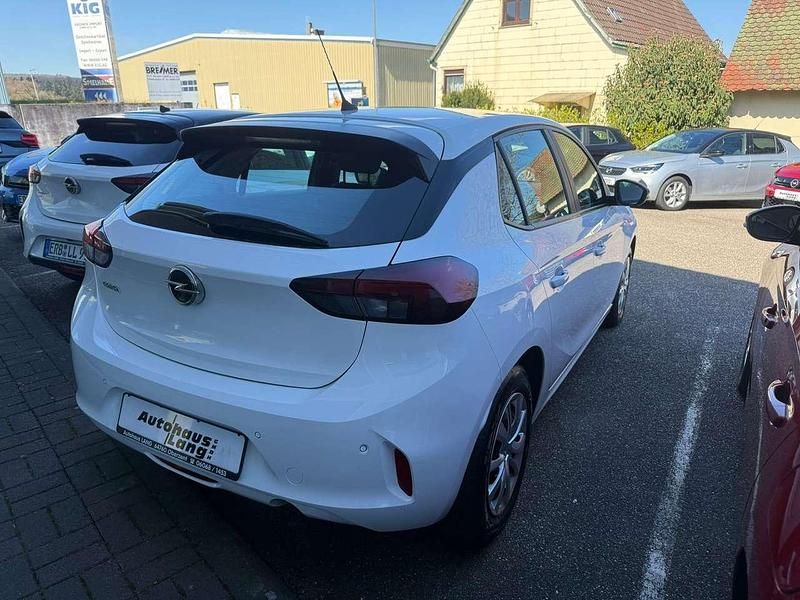 Gebraucht Opel Corsa Edition 75 PS (55 kW) 2022 Jade weiss/arktis weiss Kleinwagen