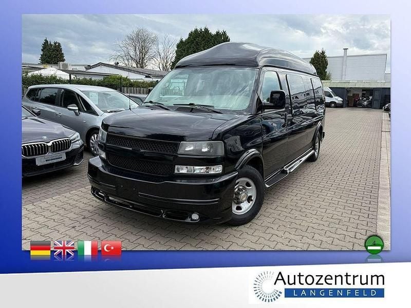Schwarz Gebraucht 2005 Chevrolet Express Van / Kleinbus | 20.990 € - Bild 1/4