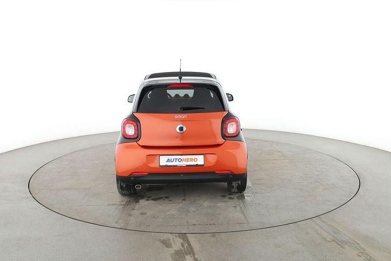 Gebraucht Smart ForFour Basis 90 PS (66 kW) 2017 Orange Kleinwagen