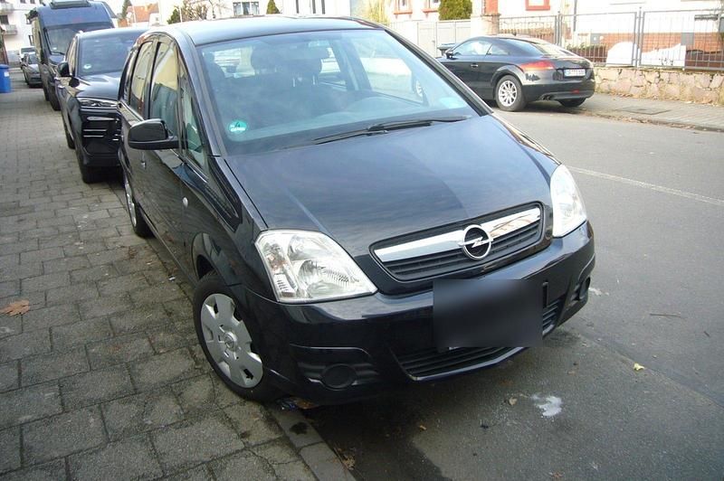 Gebraucht Opel Meriva 90 PS (66 kW) 2010 Schwarz Van / Kleinbus