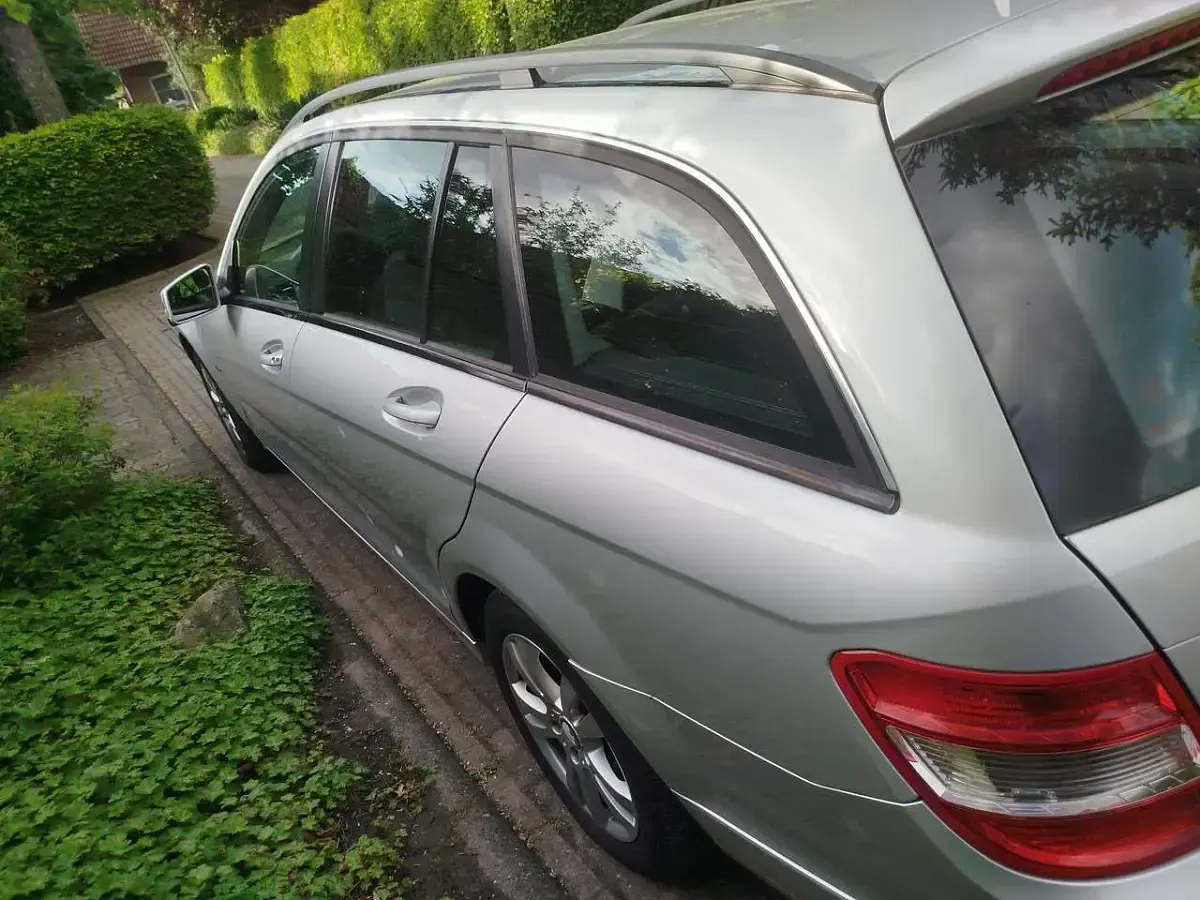 Gebraucht Mercedes C200 136 PS (100 kW) 2010 Kombi