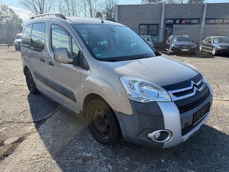 Gebraucht Citroën Berlingo XTR 120 PS (88 kW) 2010 Beige Van / Kleinbus