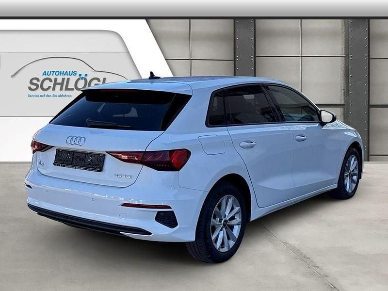 Używany Audi A3 150 KM (110 kW) 2022 Biały Sedan/Limuzyna