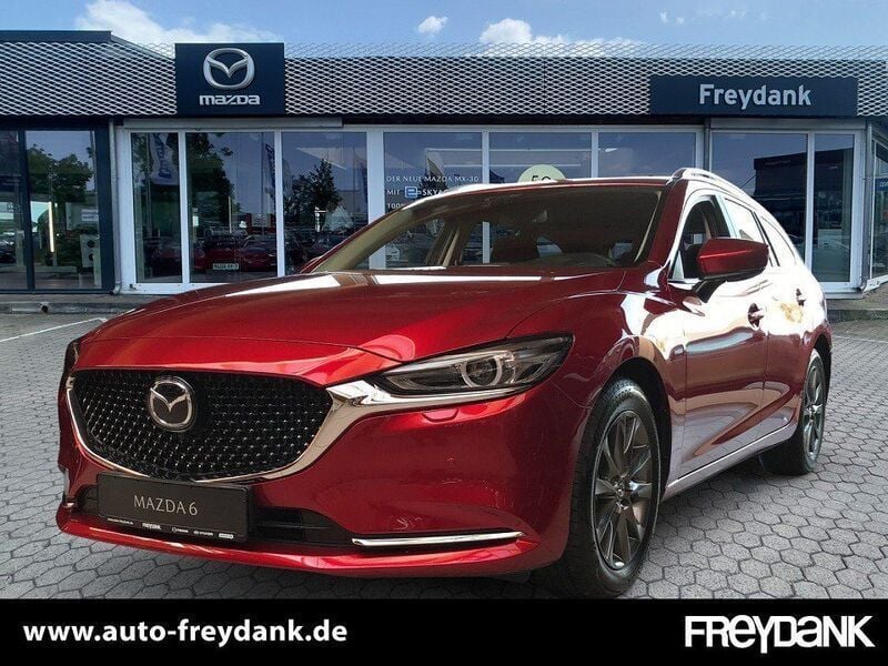 Soul red crystal Neu 2024 Mazda 6 Center-Line Kombi | 32.990 € (Fairer Preis) - Bild 1/4