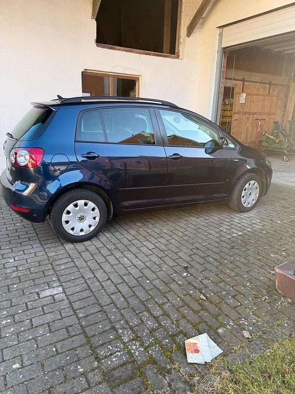 Gebraucht VW Golf VII 104 PS (76 kW) 2013 Blau Limousine