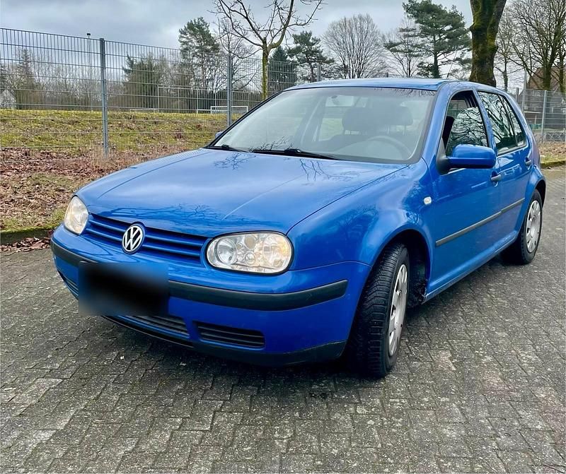 Gebraucht VW Golf IV 75 PS (55 kW) 2001 Blau Kleinwagen