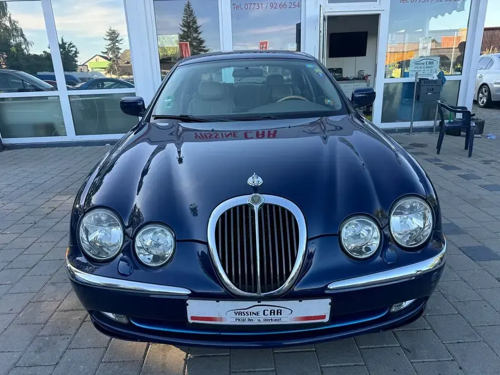Käytetty Jaguar S-Type Executive 238 HP (175 kW) 2001 Sininen Sedan