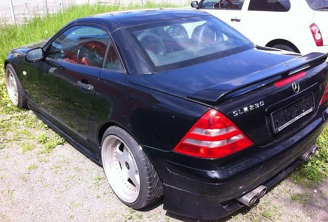Gebraucht Mercedes SLK230 193 PS (141 kW) 1999 Schwarz Cabrio