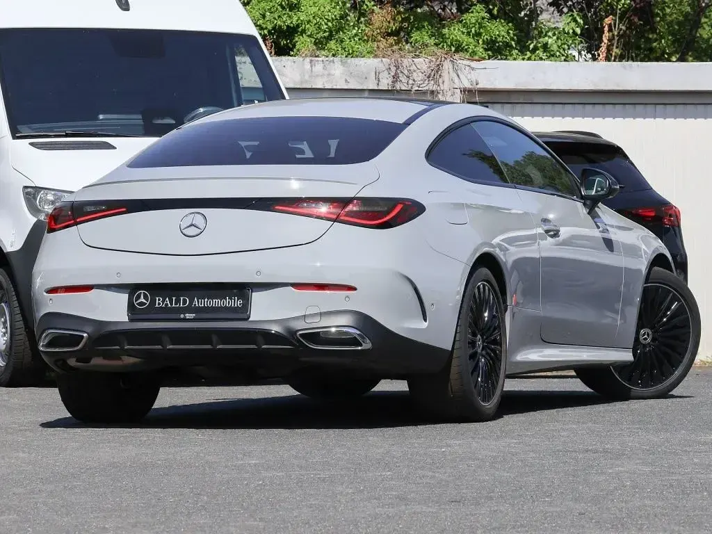 Gebraucht Mercedes CLE200 AMG 204 PS (150 kW) 2025 Grau manufaktur alpingrau uni Coupé