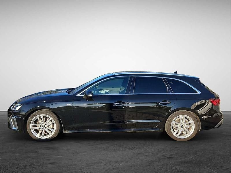 Gebraucht Audi A4 S-Line 204 PS (150 kW) 2024 Mythosschwarz metallic Kombi