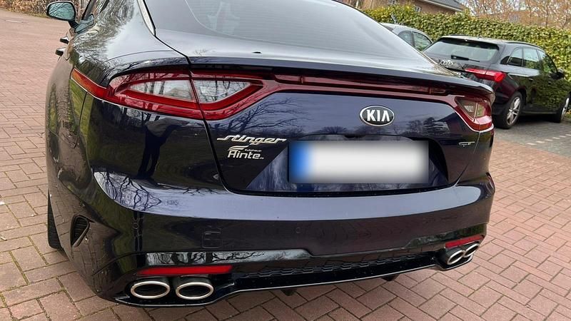 Gebraucht Kia Stinger GT 366 PS (269 kW) 2020 Blau Kleinwagen