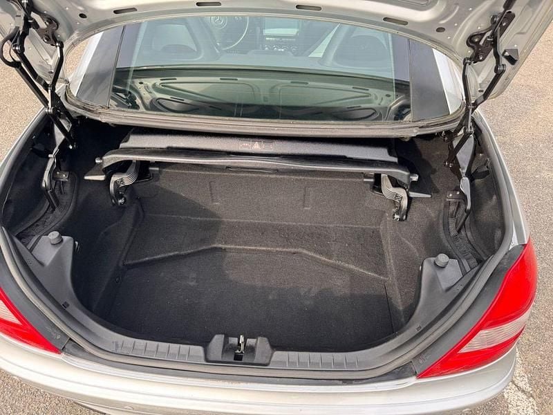 Gebraucht Mercedes SLK200 163 PS (119 kW) 2004 Silber Cabrio