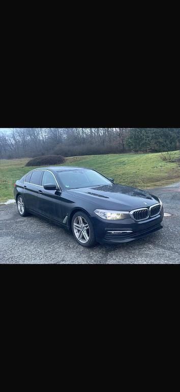 Gebraucht BMW 530e 252 PS (185 kW) 2018 Schwarz Limousine