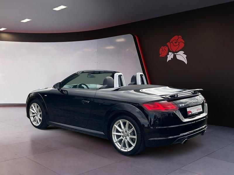 Gebraucht Audi TT Roadster Design 230 PS (169 kW) 2016 Mythosschwarz metallic Cabrio