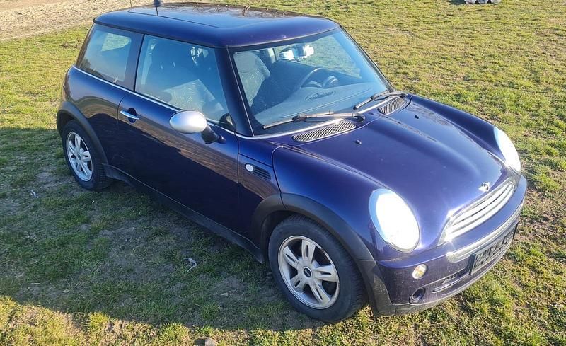 Gebraucht Mini Cooper 90 PS (66 kW) 2005 Violet Kleinwagen