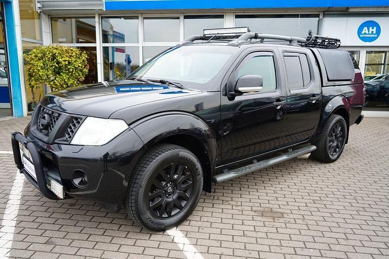 Gebraucht Nissan Navara 231 PS (169 kW) 2015 Schwarz Pickup
