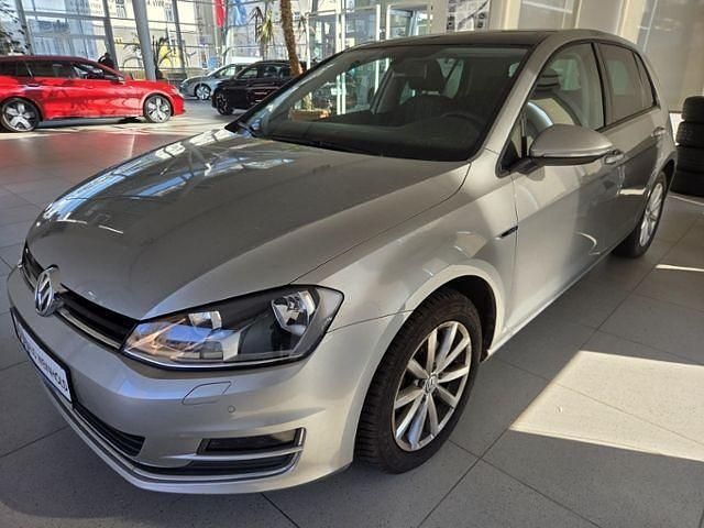 Gebraucht VW Golf VII LOUNGE 125 PS (91 kW) 2015 Silber Limousine