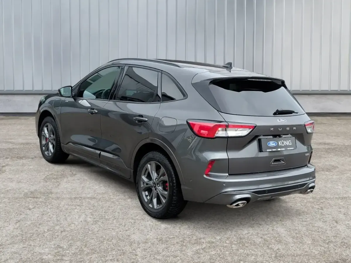 Gebraucht Ford Kuga ST-Line X 224 PS (164 kW) 2022 Grau SUV