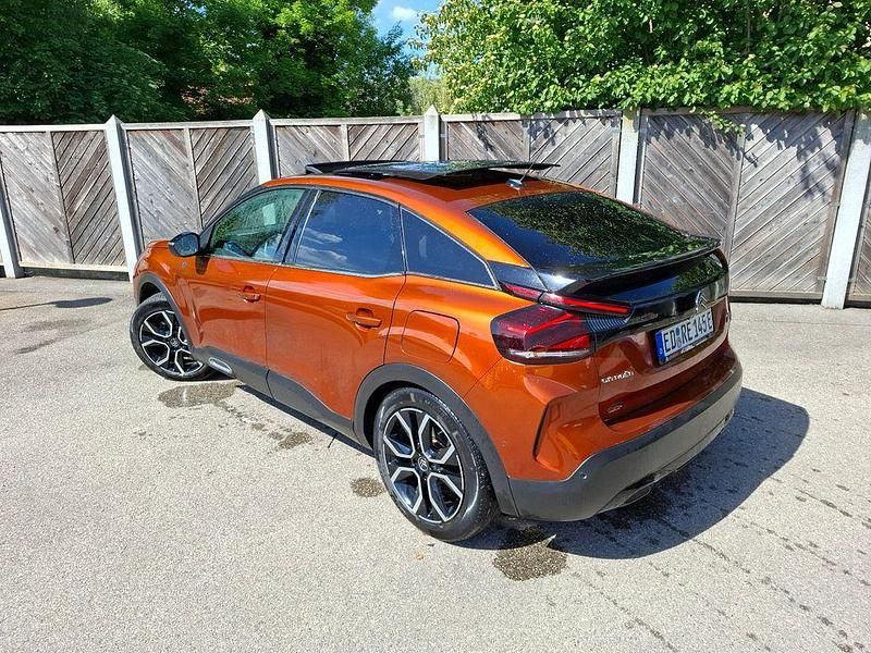 Orange Gebraucht 2021 Citroën e-C4 Shine Limousine | 14.500 € (Fairer Preis) - Bild 1/4