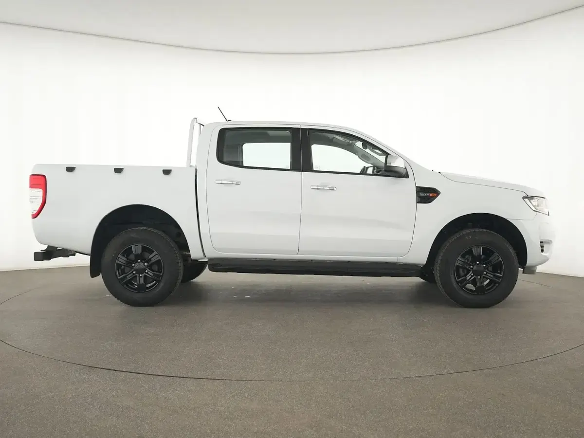 Usata Ford Ranger XLT 170 CV (125 kW) 2022 Bianco Pick-up