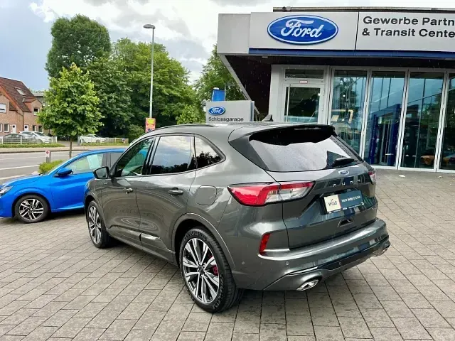 Gebraucht Ford Kuga ST-Line X 224 PS (164 kW) 2023 Magneticgrau (metallic) SUV