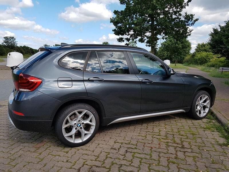 Gebraucht BMW X1 xLine 150 PS (110 kW) 2014 Grau SUV