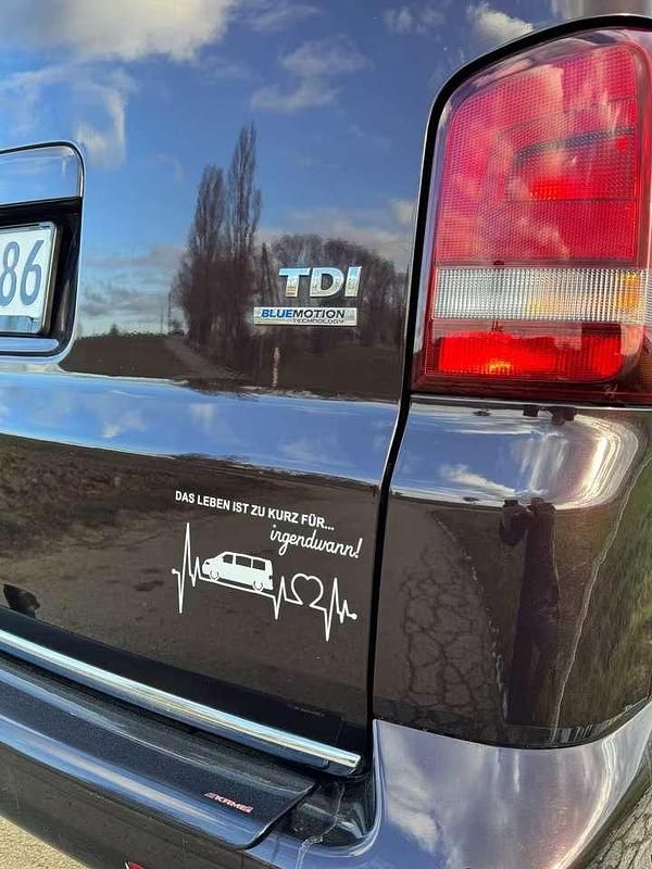 Second-hand VW Multivan Life 179 CP (131 kW) 2013 Mov Monovolum