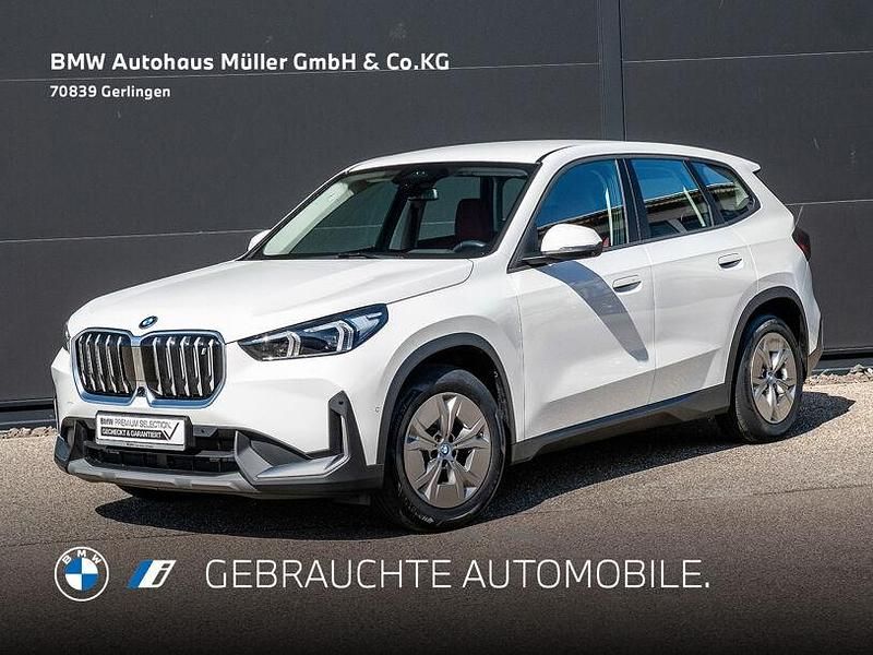 Weiß Gebraucht 2023 BMW iX1 M Sport SUV | 39.670 € (Fairer Preis) - Bild 1/4