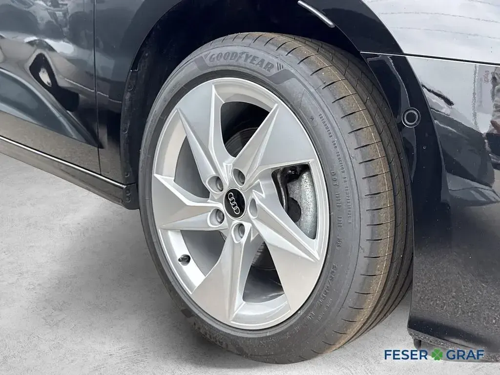 Gebraucht Audi A3 Advanced Plus 150 PS (110 kW) 2025 Mythosschwarz metallic Limousine