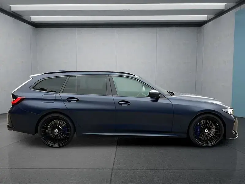 Neu Alpina D3 355 PS (261 kW) 2025 Blau Kombi