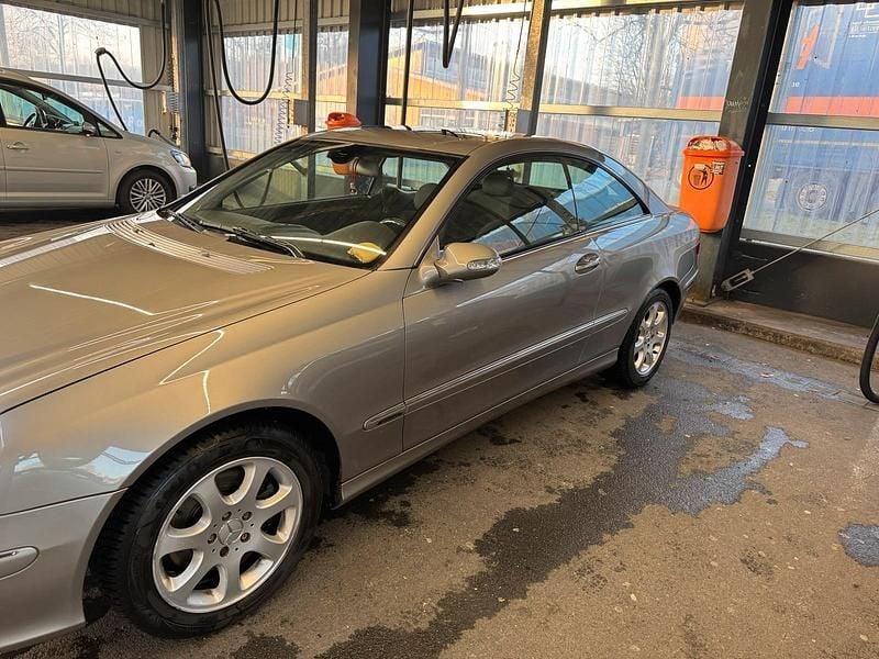 Gebraucht Mercedes CLK270 170 PS (125 kW) 2004 Grau Coupé