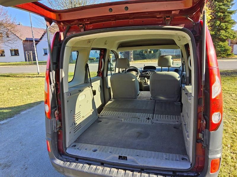 Rot Gebraucht 2009 Renault Kangoo | 2.200 € (Fairer Preis) - Bild 1/4
