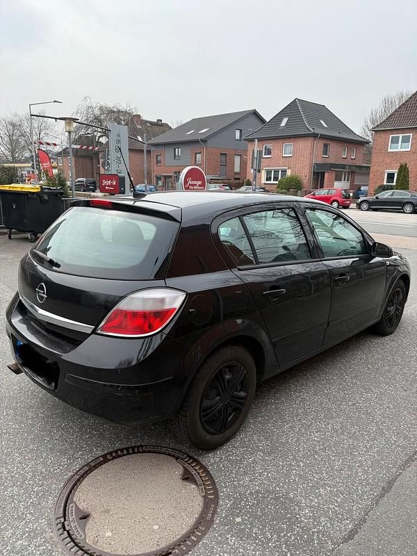 Gebraucht Opel Astra 2004 Schwarz Kleinwagen