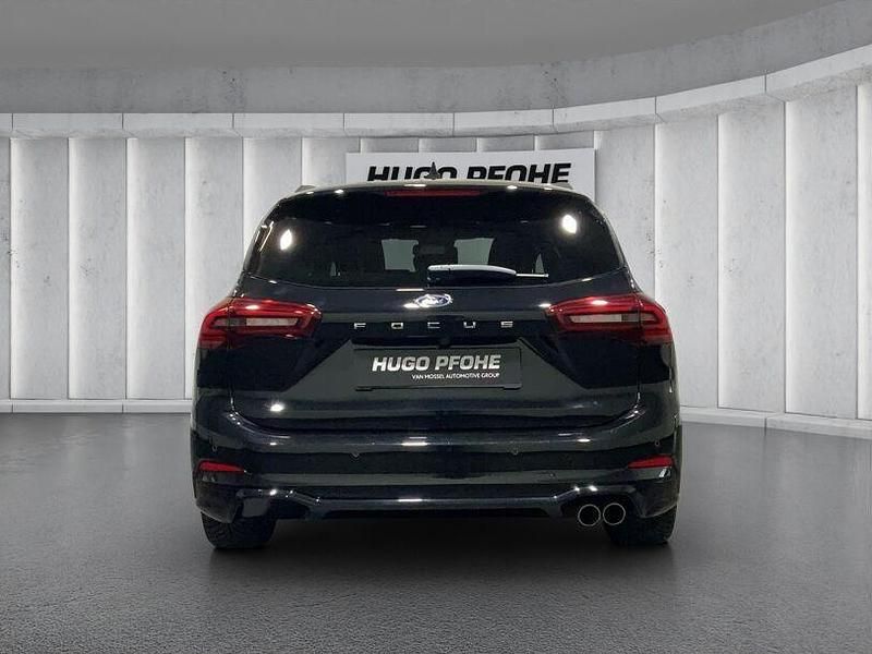 Gebraucht Ford Focus ST-Line X 155 PS (114 kW) 2024 Agate black metallic Kombi