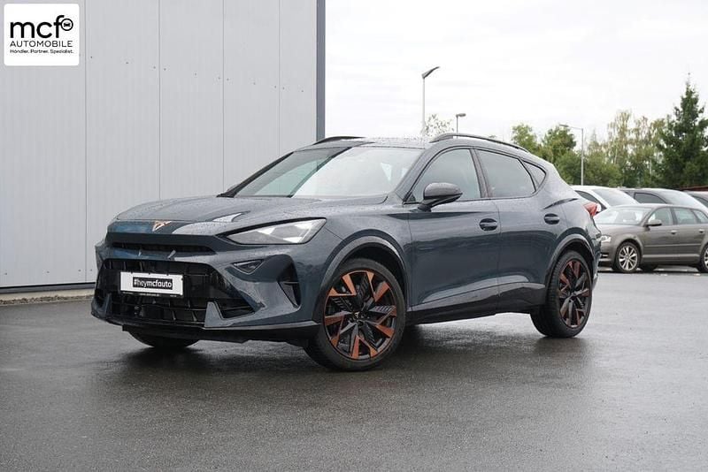 Blau Gebraucht 2025 Cupra Formentor VZ SUV | 38.675 € (Guter Preis) - Bild 1/4