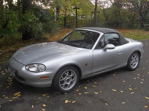 Usata Mazda MX5 190 CV (139 kW) 1999 Argento Cabrio