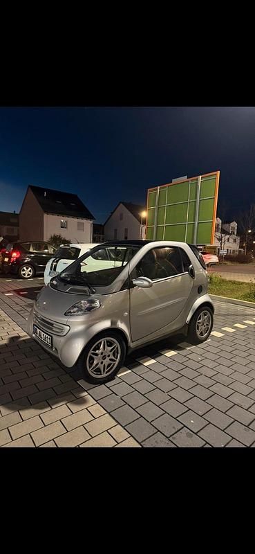 Silber Gebraucht 2003 Smart ForTwo Coupé Kleinwagen | 1.500 € (Guter Preis) - Bild 1/4