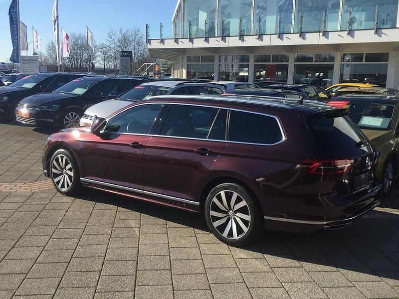 Gebraucht VW Passat Highline 150 PS (110 kW) 2015 Rot Kombi